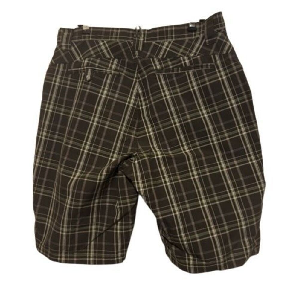 Burnside Size 34 Green Plaid Shorts